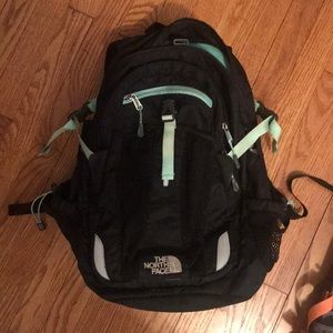 The north face recon backpack